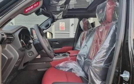 Toyota Land Cruiser, 2024 год, 14 249 333 рублей, 10 фотография