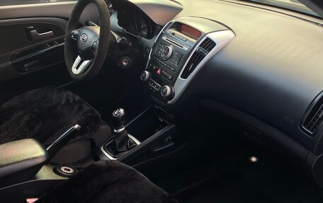 KIA cee'd I рестайлинг, 2012 год, 800 000 рублей, 7 фотография