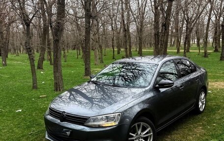 Volkswagen Jetta VI, 2012 год, 1 050 000 рублей, 6 фотография