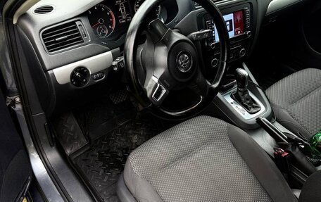 Volkswagen Jetta VI, 2012 год, 1 050 000 рублей, 4 фотография
