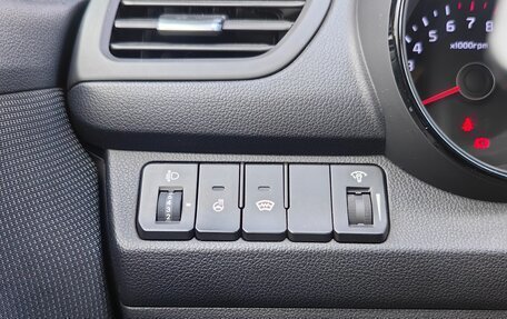 KIA Rio III рестайлинг, 2015 год, 1 200 000 рублей, 11 фотография