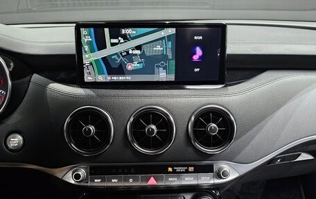 KIA Stinger I, 2021 год, 2 850 000 рублей, 14 фотография