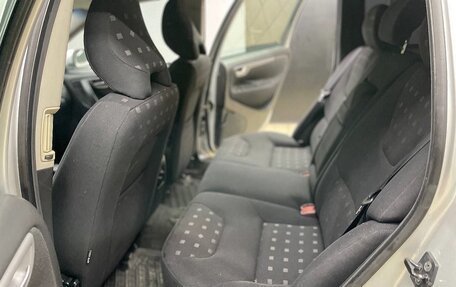 Volvo V70 III рестайлинг, 2005 год, 595 000 рублей, 11 фотография