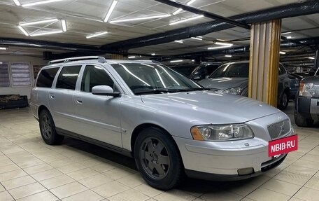 Volvo V70 III рестайлинг, 2005 год, 595 000 рублей, 3 фотография
