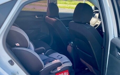 Hyundai Solaris II рестайлинг, 2019 год, 1 155 000 рублей, 8 фотография