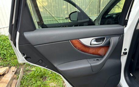 Infiniti FX II, 2010 год, 2 099 000 рублей, 12 фотография