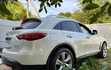 Infiniti FX II, 2010 год, 2 099 000 рублей, 5 фотография
