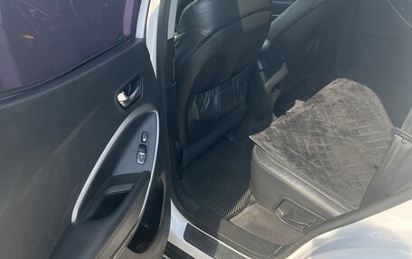 Hyundai Santa Fe III рестайлинг, 2013 год, 2 200 000 рублей, 17 фотография