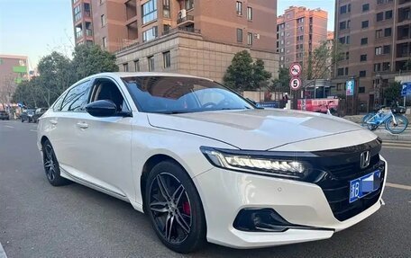 Honda Accord IX рестайлинг, 2022 год, 2 200 000 рублей, 1 фотография