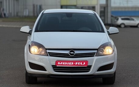 Opel Astra H, 2013 год, 900 000 рублей, 1 фотография