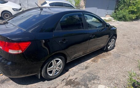 KIA Cerato III, 2010 год, 780 000 рублей, 4 фотография