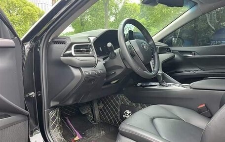 Toyota Camry, 2022 год, 2 800 000 рублей, 7 фотография