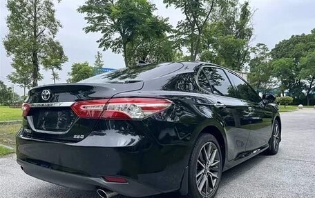 Toyota Camry, 2022 год, 2 800 000 рублей, 6 фотография