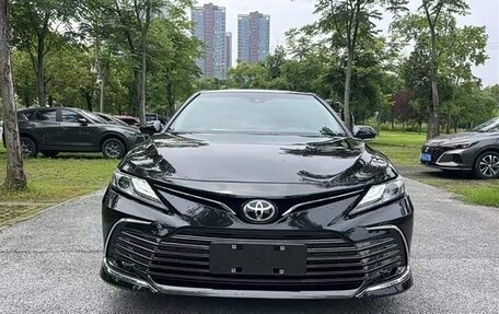 Toyota Camry, 2022 год, 2 800 000 рублей, 2 фотография