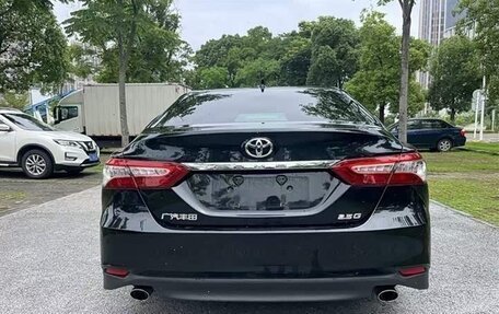 Toyota Camry, 2022 год, 2 800 000 рублей, 5 фотография