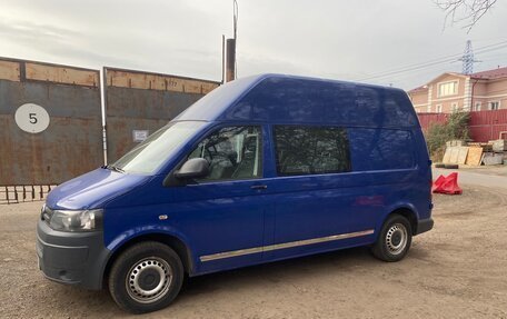 Volkswagen Transporter T5 рестайлинг, 2010 год, 2 050 000 рублей, 4 фотография