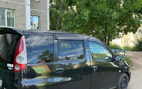 Toyota FunCargo, 2002 год, 350 000 рублей, 4 фотография