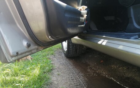 Suzuki Grand Vitara, 2004 год, 700 000 рублей, 11 фотография