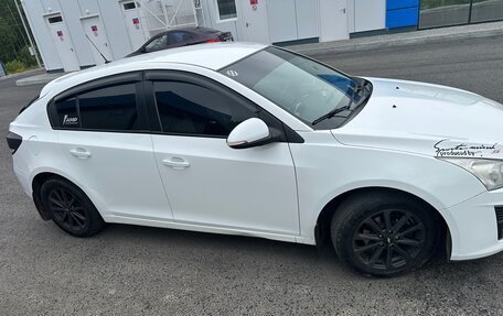 Chevrolet Cruze II, 2013 год, 850 000 рублей, 3 фотография
