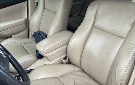 Toyota Avensis III рестайлинг, 2006 год, 870 000 рублей, 10 фотография