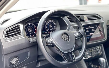 Volkswagen Tiguan II, 2017 год, 2 300 000 рублей, 4 фотография