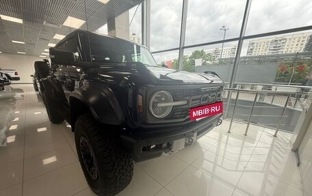 Ford Bronco, 2023 год, 14 900 000 рублей, 17 фотография