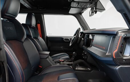 Ford Bronco, 2023 год, 14 900 000 рублей, 31 фотография