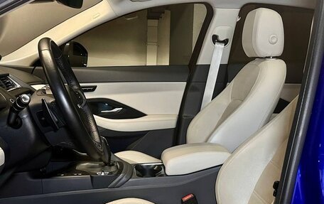 Jaguar E-Pace, 2020 год, 2 770 000 рублей, 20 фотография