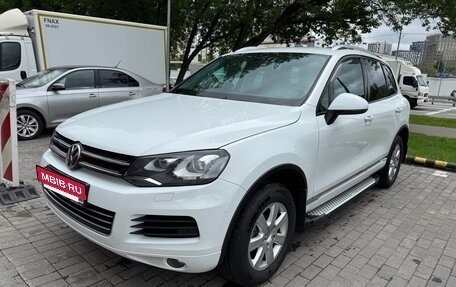Volkswagen Touareg III, 2014 год, 2 690 000 рублей, 4 фотография