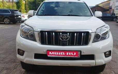Toyota Land Cruiser Prado 150 рестайлинг 2, 2012 год, 2 999 999 рублей, 1 фотография