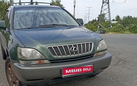 Lexus RX IV рестайлинг, 2002 год, 880 000 рублей, 1 фотография