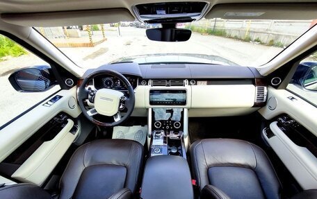 Land Rover Range Rover IV рестайлинг, 2018 год, 6 550 000 рублей, 12 фотография