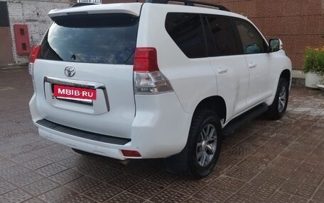 Toyota Land Cruiser Prado 150 рестайлинг 2, 2012 год, 2 999 999 рублей, 8 фотография