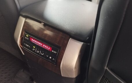 Toyota Land Cruiser Prado 150 рестайлинг 2, 2012 год, 2 999 999 рублей, 14 фотография