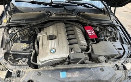BMW 5 серия, 2006 год, 690 000 рублей, 11 фотография
