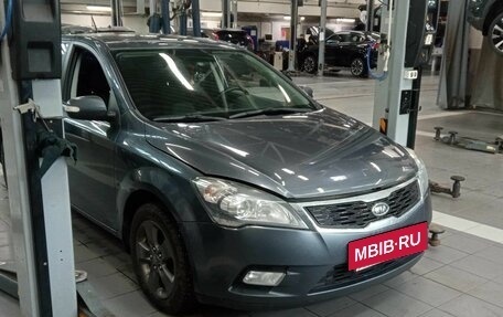 KIA cee'd I рестайлинг, 2010 год, 699 000 рублей, 2 фотография