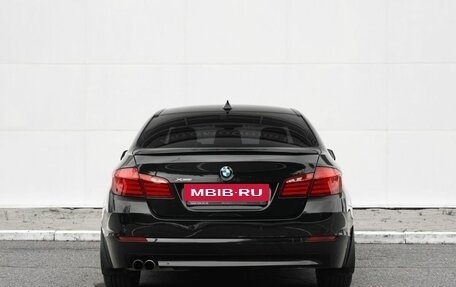BMW 5 серия, 2012 год, 1 950 000 рублей, 4 фотография