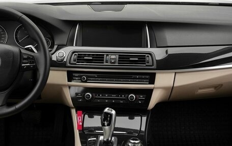 BMW 5 серия, 2012 год, 1 950 000 рублей, 29 фотография