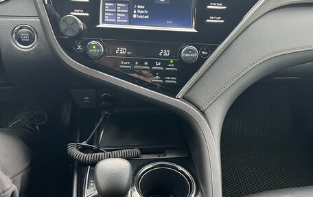 Toyota Camry, 2020 год, 2 295 000 рублей, 12 фотография