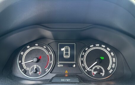 Skoda Rapid II, 2022 год, 2 400 000 рублей, 9 фотография
