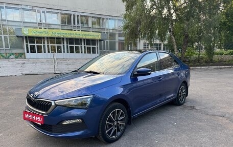 Skoda Rapid II, 2022 год, 2 400 000 рублей, 2 фотография