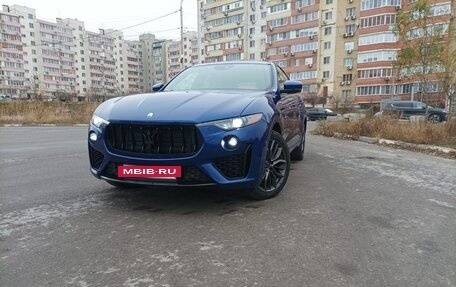 Maserati Levante I, 2018 год, 4 600 000 рублей, 3 фотография