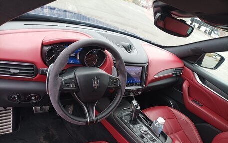 Maserati Levante I, 2018 год, 4 600 000 рублей, 9 фотография