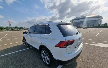 Volkswagen Tiguan II, 2018 год, 2 100 000 рублей, 12 фотография