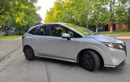 Nissan Note, 2021 год, 1 500 000 рублей, 6 фотография