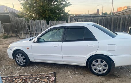 Mazda Familia, 2003 год, 400 000 рублей, 4 фотография