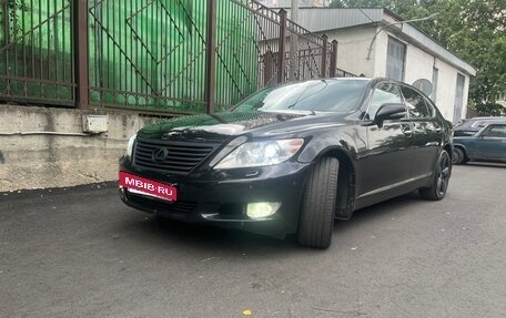 Lexus LS IV, 2011 год, 1 800 000 рублей, 7 фотография