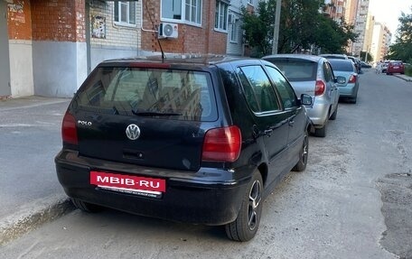 Volkswagen Polo III рестайлинг, 2000 год, 350 000 рублей, 3 фотография