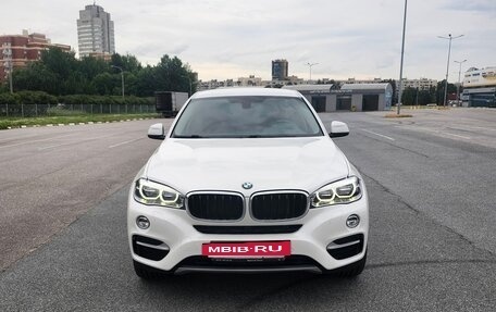 BMW X6, 2015 год, 3 800 000 рублей, 14 фотография