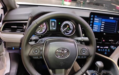 Toyota Camry, 2023 год, 3 750 000 рублей, 3 фотография